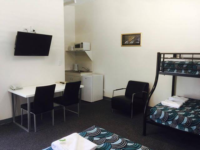 Springsure Overlander Motel Esterno foto