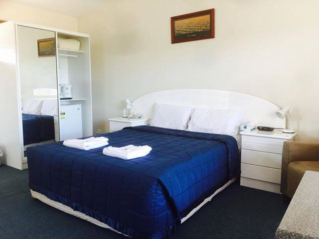 Springsure Overlander Motel Esterno foto